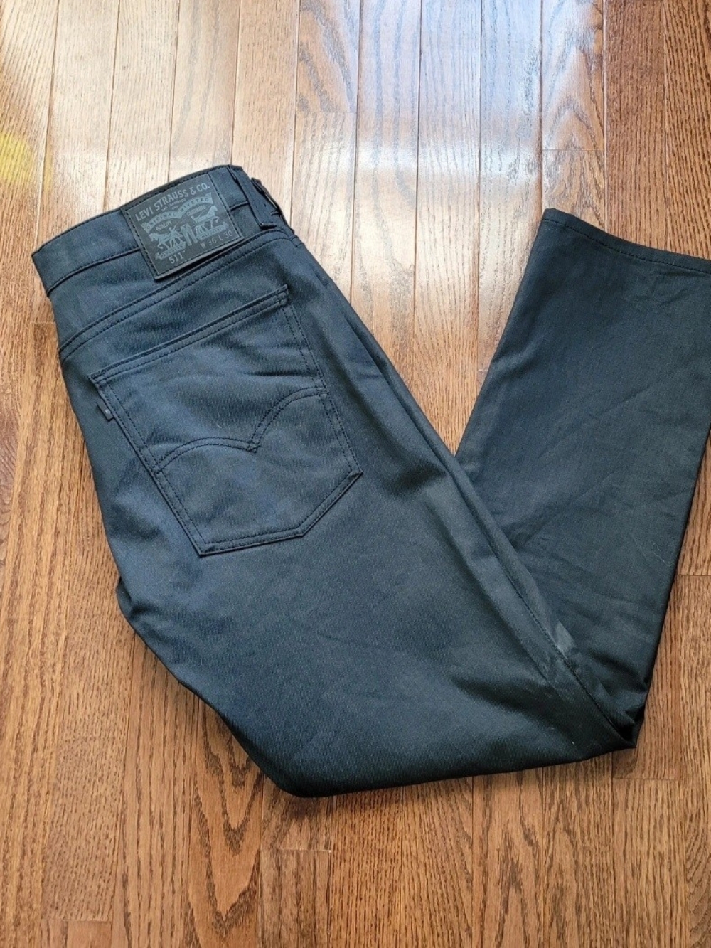 Levi's Men's Deep Gray/Black Slim Straight Jeans